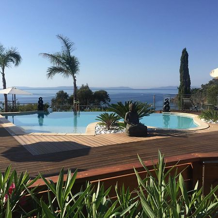 Les Lauriers Roses Aparthotel Le Le Rayol-Canadel-sur-Mer Ngoại thất bức ảnh
