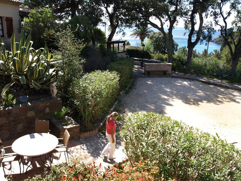 Les Lauriers Roses Aparthotel Le Le Rayol-Canadel-sur-Mer Ngoại thất bức ảnh