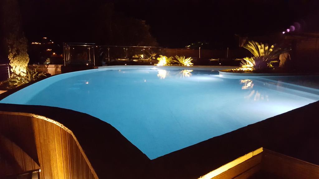 Les Lauriers Roses Aparthotel Le Le Rayol-Canadel-sur-Mer Ngoại thất bức ảnh