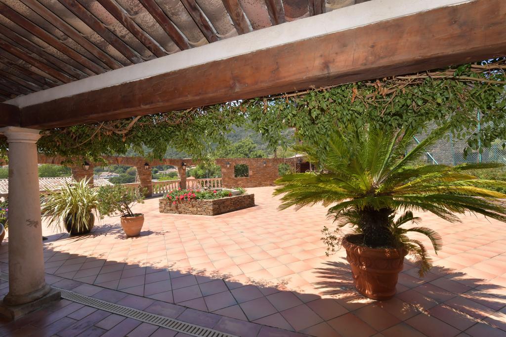 Les Lauriers Roses Aparthotel Le Le Rayol-Canadel-sur-Mer Ngoại thất bức ảnh
